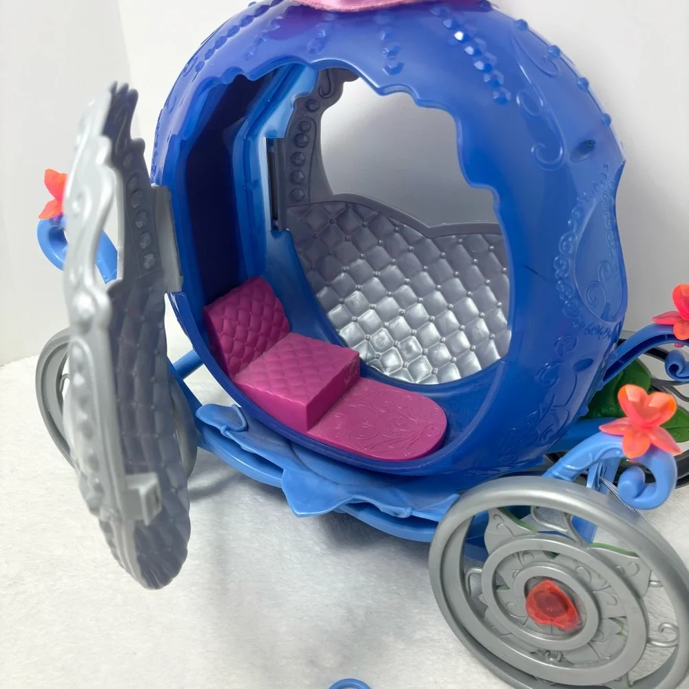 Disney Princess Cinderella‎ Transforming Pumpkin Royal Carriage Pull  Play Toy